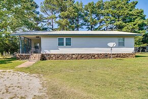 Cookson Vacation Rental w/ Spacious Yard & Porch!