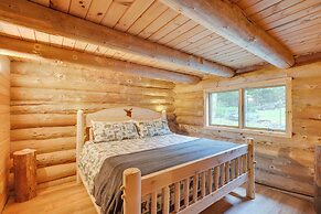 Secluded Greenville Cabin: Walk to Moosehead Lake!