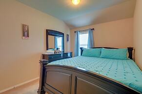 4 Mi to At&t Stadium: Home w/ BBQ in Grand Prairie