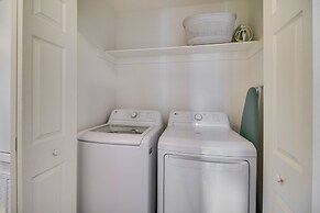 Charming Arkansas Getaway - Walk to Downtown!