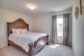Charming Arkansas Getaway - Walk to Downtown!