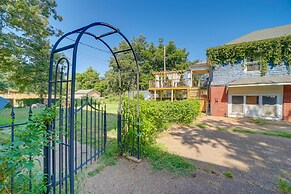 Historic Fort Smith Cottage < 1 Mi to Downtown!