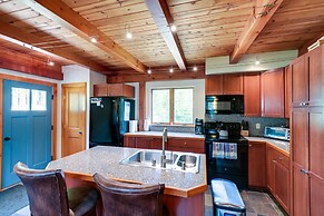 Waterfront Deer Isle Retreat w/ Fire Pit!