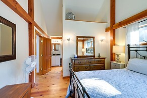 Waterfront Deer Isle Retreat w/ Fire Pit!