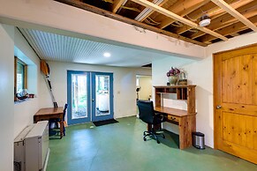 Waterfront Deer Isle Retreat w/ Fire Pit!