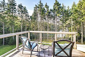 Waterfront Deer Isle Retreat w/ Fire Pit!