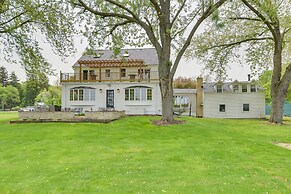 Pistakee Lake Estate w/ Boat Dock & Launch!