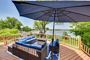 Waterfront Fox Lake Vacation Rental w/ Fire Pit!