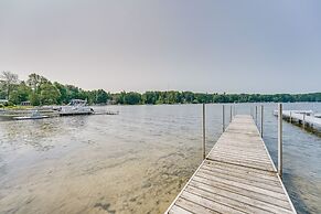 Lakefront Grant Cottage w/ Grill & Fire Pit!