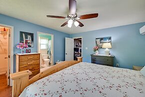 Rustic Russell Springs Home Near Marina & Lake!