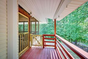 Rustic Russell Springs Home Near Marina & Lake!
