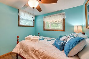 Rustic Russell Springs Home Near Marina & Lake!