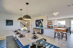 Cedar Creek Lake Views: Gorgeous Mabank House!