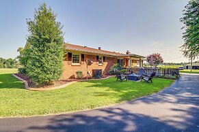 Russell Springs Getaway, 10 Mi to Lake Cumberland!