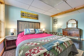 Spacious Old Forge Condo w/ Patio & Fire Pit!