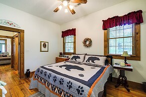 Lake Cumberland Resort Cabin w/ Community Perks!