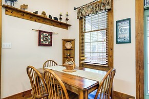 Lake Cumberland Resort Cabin w/ Community Perks!