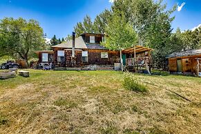 Historic Alpine Cabin w/ Scenic Mount Sopris View