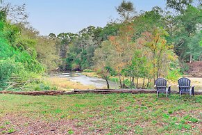 River Frontage: Quiet Mississippi Vacation Rental