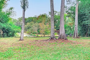 River Frontage: Quiet Mississippi Vacation Rental