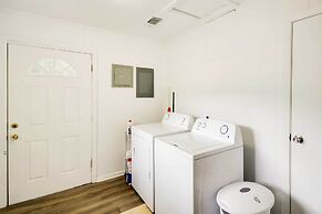 River Frontage: Quiet Mississippi Vacation Rental