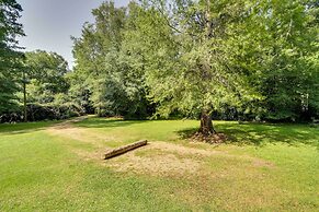 River Frontage: Quiet Mississippi Vacation Rental