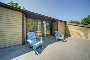 Cleveland Area Retreat Near Lake Erie