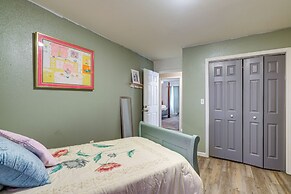 Charming St James Home Near Maramec Spring Park!