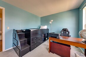 Spacious O'fallon Vacation Home: 30 Mi to St Louis