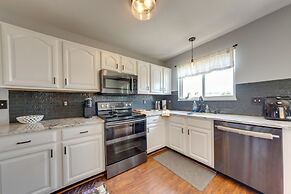 Spacious O'fallon Vacation Home: 30 Mi to St Louis