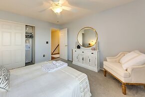Spacious O'fallon Vacation Home: 30 Mi to St Louis