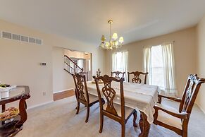 Spacious O'fallon Vacation Home: 30 Mi to St Louis