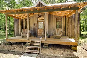 Historic Nature Retreat in Mccomb w/ River Access