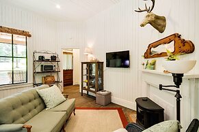 Historic Nature Retreat in Mccomb w/ River Access