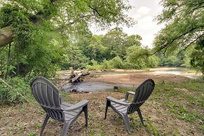 Historic Nature Retreat in Mccomb w/ River Access