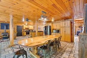 A-frame Log Home w/ Game Room Near Lake George!
