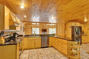 A-frame Log Home w/ Game Room Near Lake George!