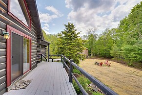 A-frame Log Home w/ Game Room Near Lake George!