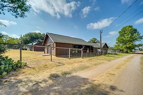 Waterfront Vacation Rental Cabin on Lake Lbj!