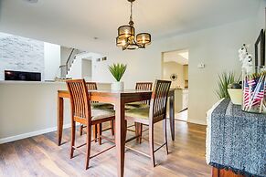 3 Mi to Downtown: Inviting Lancaster Home!