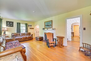 Pet-friendly Gloversville Cottage Near Golf Course