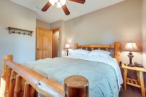 Pet-friendly Iron River Cabin With Fire Pit!