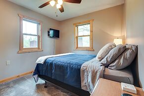 Pet-friendly Iron River Cabin With Fire Pit!