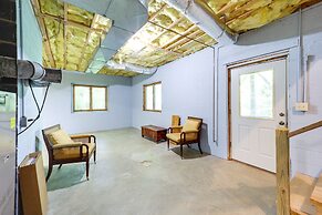 Dog-friendly Blowing Rock Chalet w/ Stunning Views