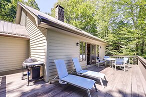 Dog-friendly Blowing Rock Chalet w/ Stunning Views