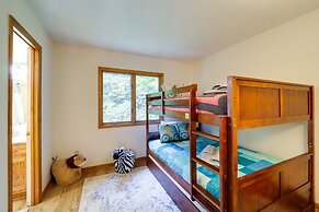 Dog-friendly Blowing Rock Chalet w/ Stunning Views