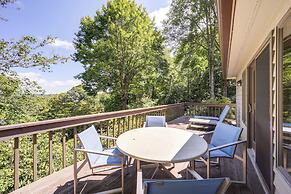 Dog-friendly Blowing Rock Chalet w/ Stunning Views