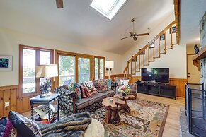 Dog-friendly Blowing Rock Chalet w/ Stunning Views