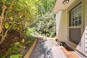Dog-friendly Blowing Rock Chalet w/ Stunning Views