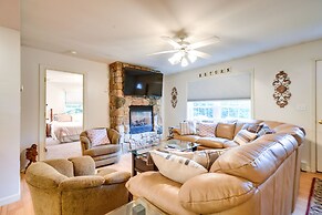 Cozy Campton Home: 10 Mi to Tenney Mountain Resort